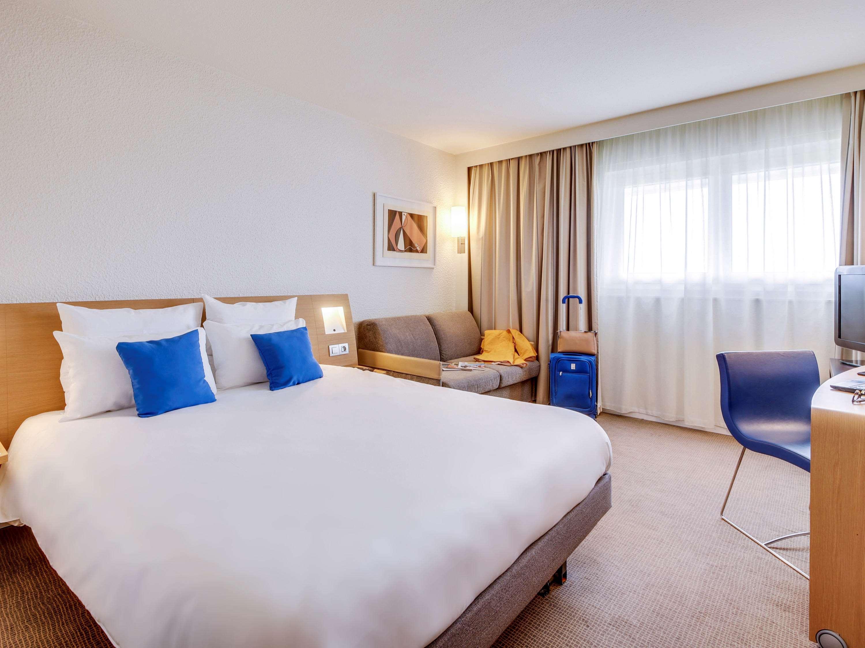 Novotel Poissy Orgeval Екстериор снимка