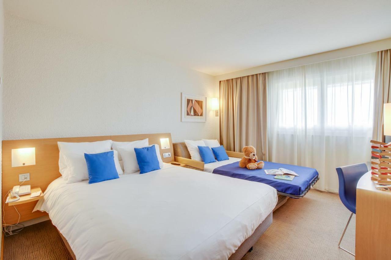 Novotel Poissy Orgeval Екстериор снимка